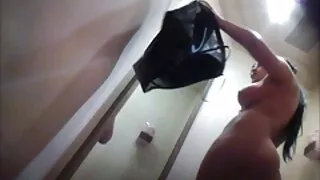 Puta loira arruinada ...