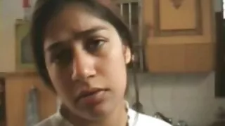 A gata árabe gostosa ...